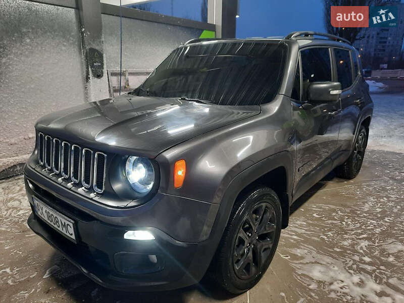 Позашляховик / Кросовер Jeep Renegade 2017 в 