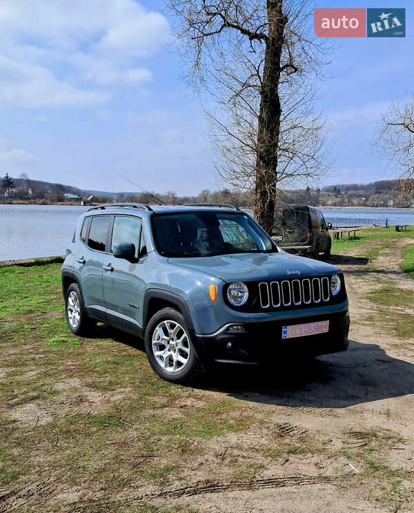 Внедорожник / Кроссовер Jeep Renegade 2018 в Валках