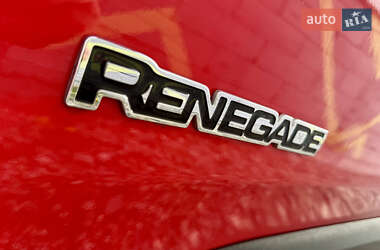 Внедорожник / Кроссовер Jeep Renegade 2016 в 