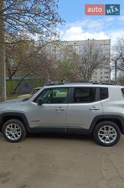 Внедорожник / Кроссовер Jeep Renegade 2019 в 