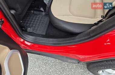 Позашляховик / Кросовер Jeep Renegade 2015 в 