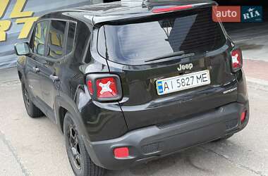 Позашляховик / Кросовер Jeep Renegade 2015 в 