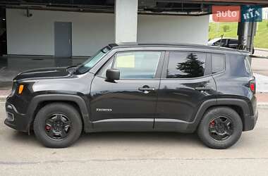 Позашляховик / Кросовер Jeep Renegade 2015 в 