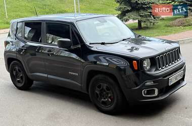 Позашляховик / Кросовер Jeep Renegade 2015 в 