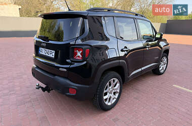 Позашляховик / Кросовер Jeep Renegade 2016 в 