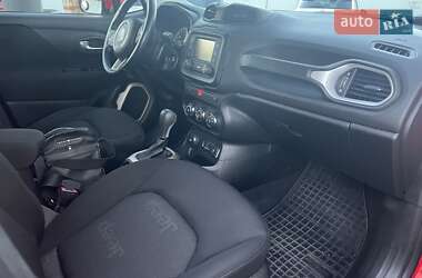 Внедорожник / Кроссовер Jeep Renegade 2017 в 