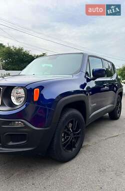 Позашляховик / Кросовер Jeep Renegade 2017 в Новоселиці