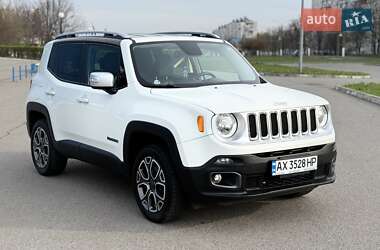 Внедорожник / Кроссовер Jeep Renegade 2016 в 