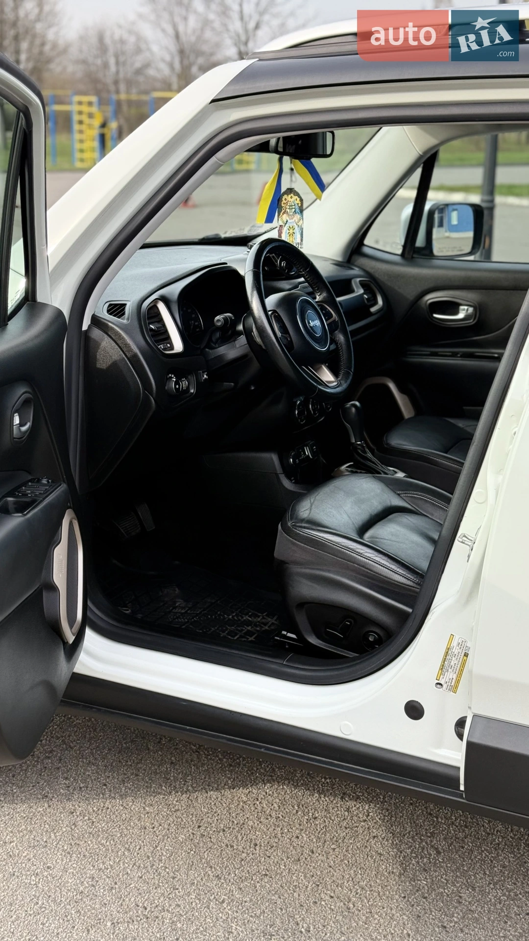 2016 Jeep Renegade - мініатюра 10