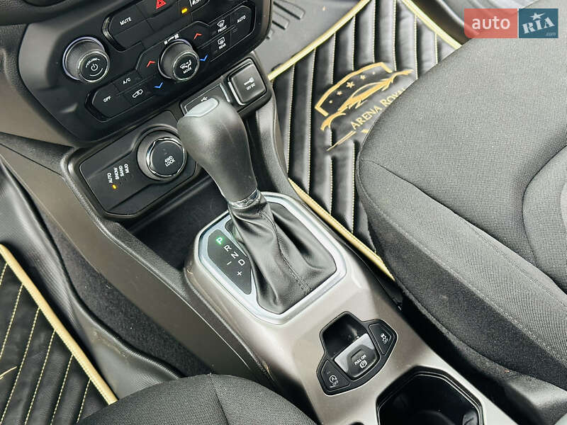 Внедорожник / Кроссовер Jeep Renegade 2022 в Харькове