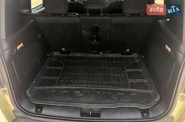 Позашляховик / Кросовер Jeep Renegade 2015 в 