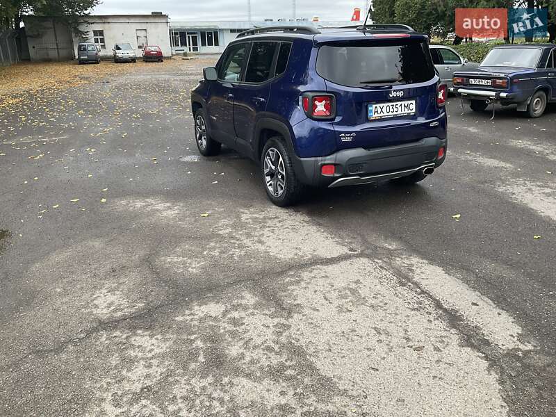 Позашляховик / Кросовер Jeep Renegade 2015 в Ужгороді