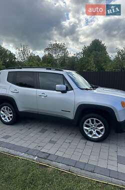 Внедорожник / Кроссовер Jeep Renegade 2016 в 