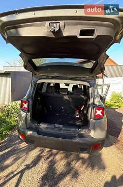 Позашляховик / Кросовер Jeep Renegade 2019 в Сумах