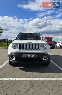 Внедорожник / Кроссовер Jeep Renegade 2016 в Киеве