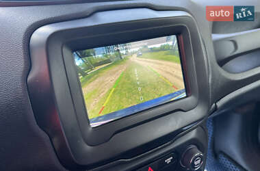 Внедорожник / Кроссовер Jeep Renegade 2019 в 