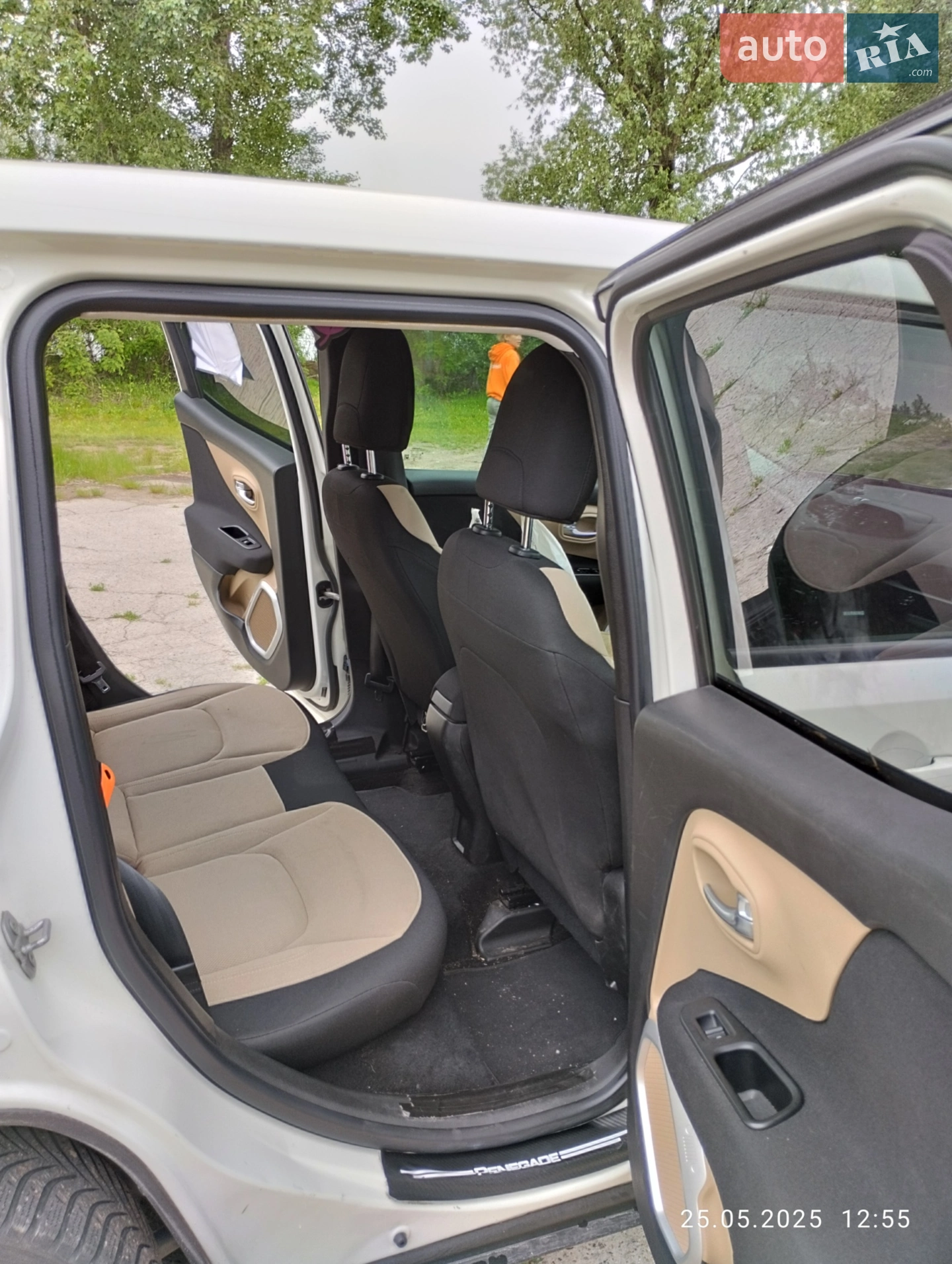 2015 Jeep Renegade - мініатюра 9