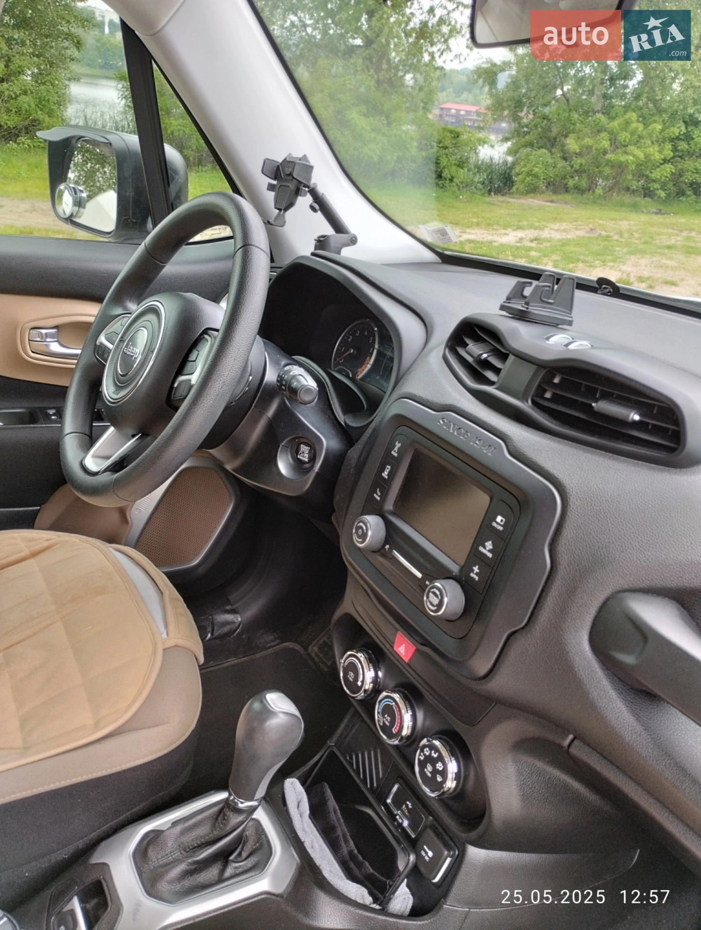 2015 Jeep Renegade - мініатюра 11