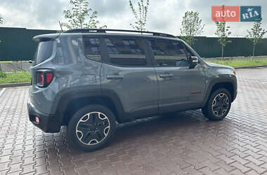 Позашляховик / Кросовер Jeep Renegade 2018 в 