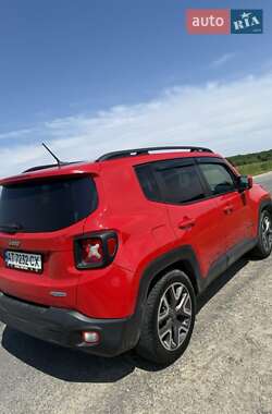 Позашляховик / Кросовер Jeep Renegade 2015 в 