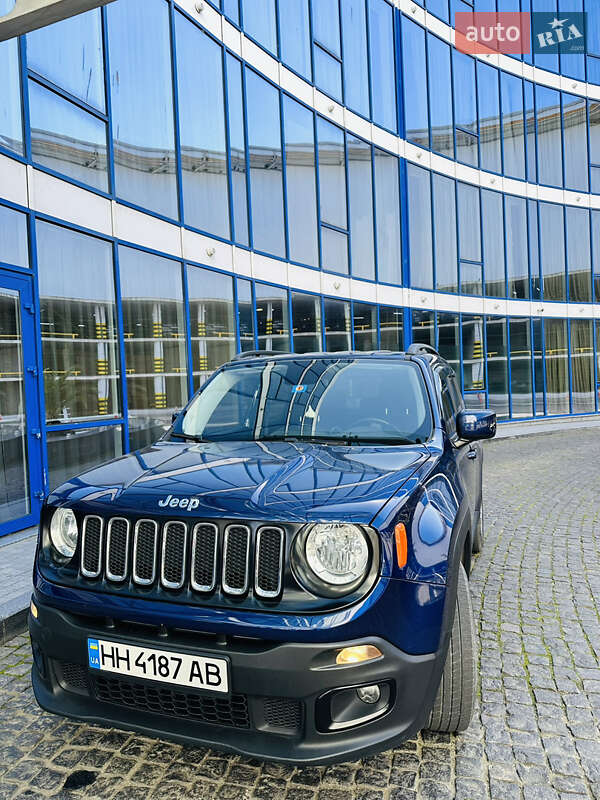 Внедорожник / Кроссовер Jeep Renegade 2016 в Одессе