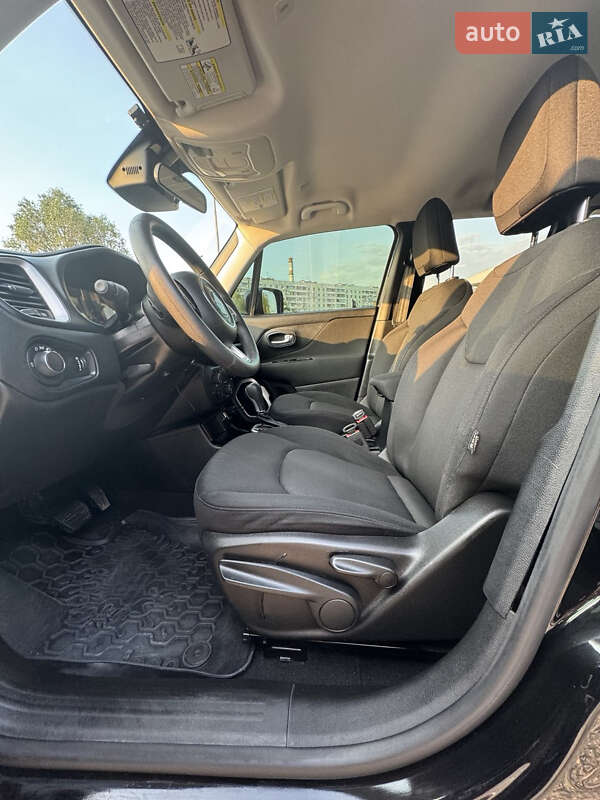Внедорожник / Кроссовер Jeep Renegade 2019 в Запорожье