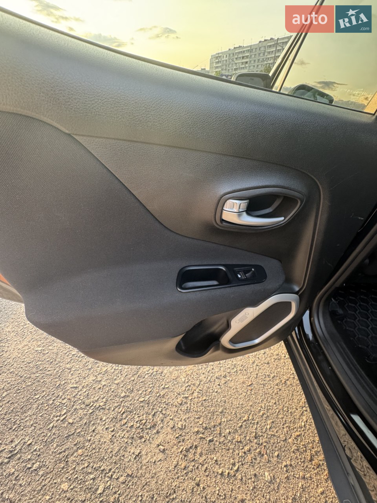 2019 Jeep Renegade - мініатюра 19
