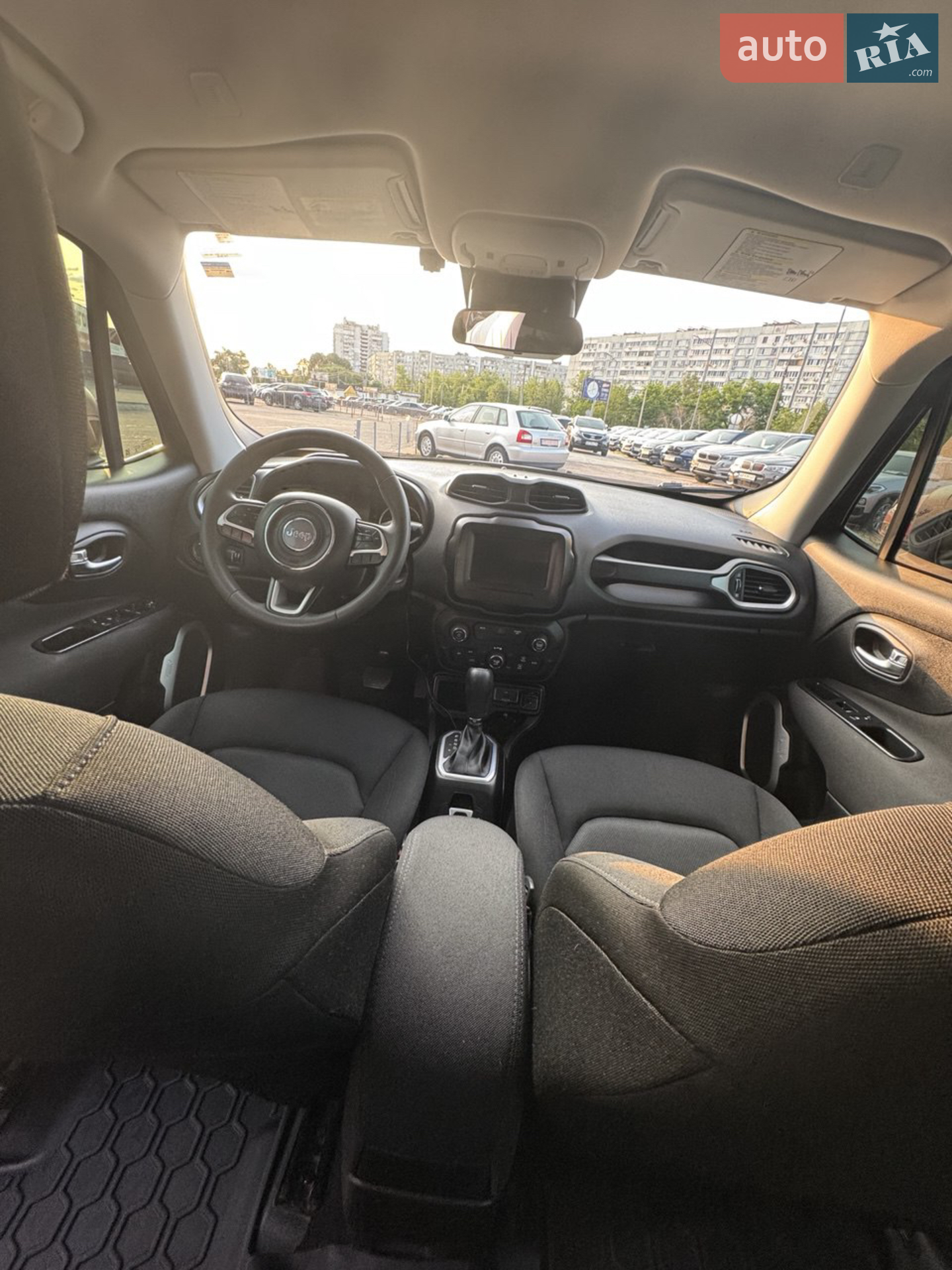 2019 Jeep Renegade - мініатюра 29
