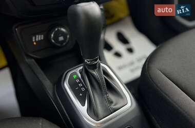 Внедорожник / Кроссовер Jeep Renegade 2020 в 