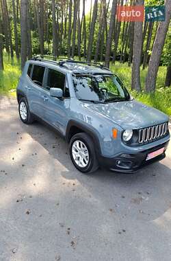 Внедорожник / Кроссовер Jeep Renegade 2018 в Дубно