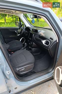 Внедорожник / Кроссовер Jeep Renegade 2018 в 