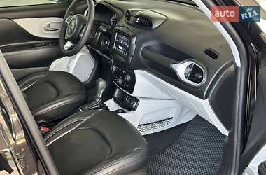 Внедорожник / Кроссовер Jeep Renegade 2019 в 