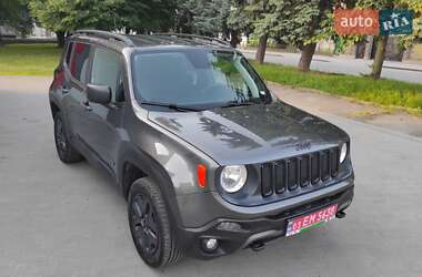 Внедорожник / Кроссовер Jeep Renegade 2018 в Дубно