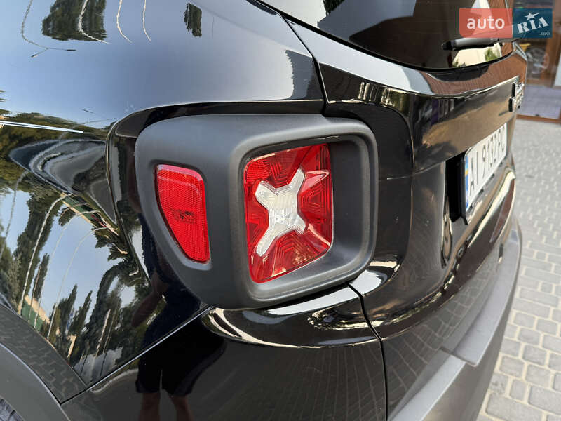 Внедорожник / Кроссовер Jeep Renegade 2018 в Одессе