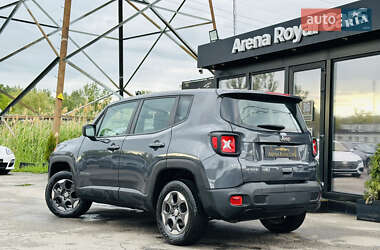 Внедорожник / Кроссовер Jeep Renegade 2022 в 