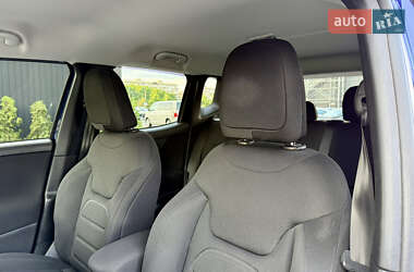 Внедорожник / Кроссовер Jeep Renegade 2018 в 