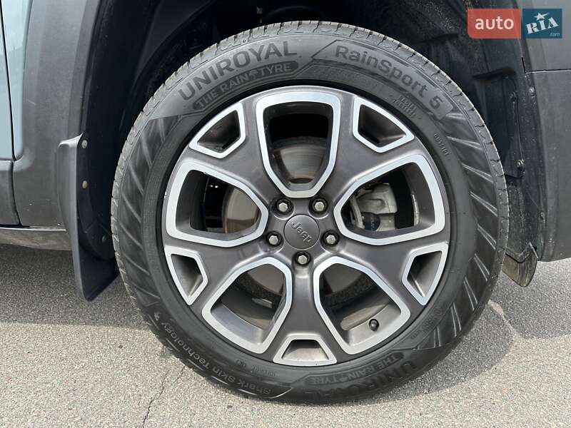 Позашляховик / Кросовер Jeep Renegade 2017 в Києві