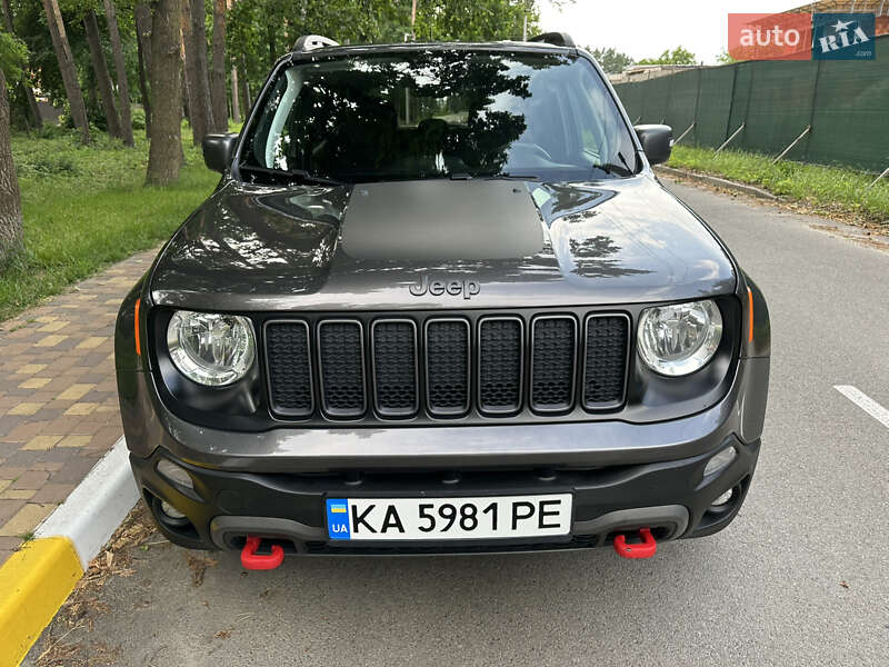 Внедорожник / Кроссовер Jeep Renegade 2020 в Киеве