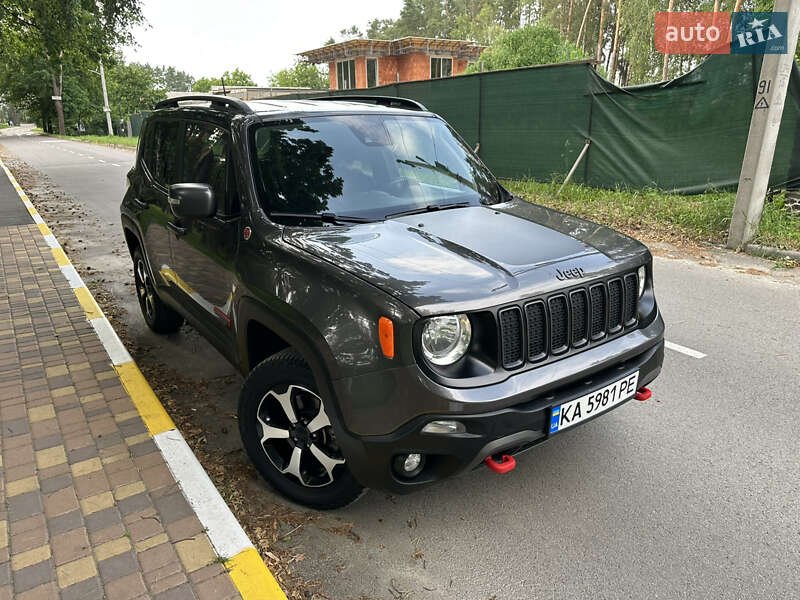Внедорожник / Кроссовер Jeep Renegade 2020 в Киеве