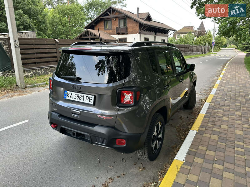 Внедорожник / Кроссовер Jeep Renegade 2020 в Киеве