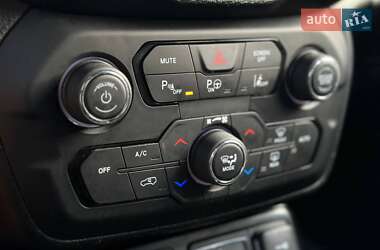 Внедорожник / Кроссовер Jeep Renegade 2019 в 