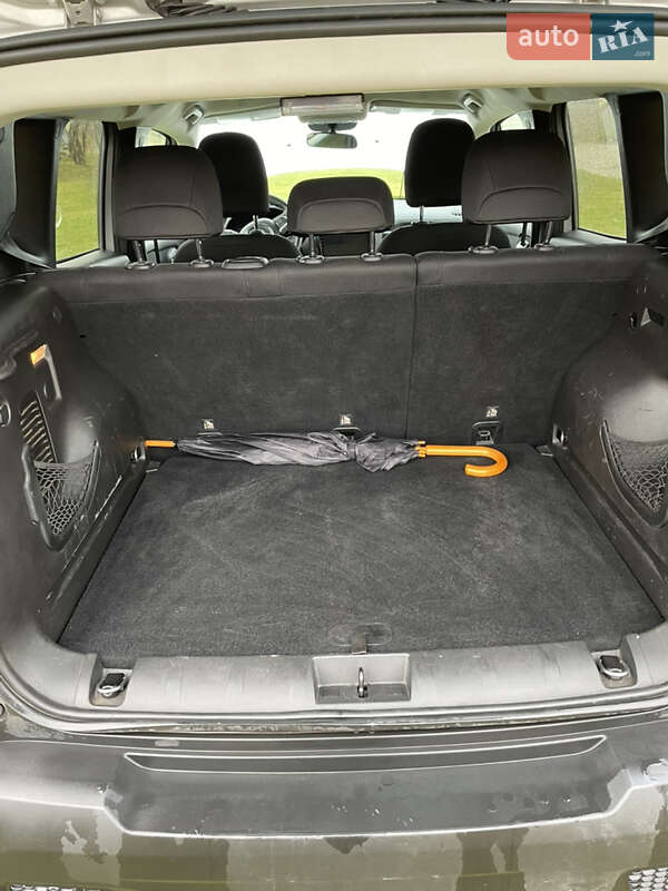 Внедорожник / Кроссовер Jeep Renegade 2018 в Львове фото 7 Внедорожник / Кроссовер Jeep Renegade 2018 в Львове