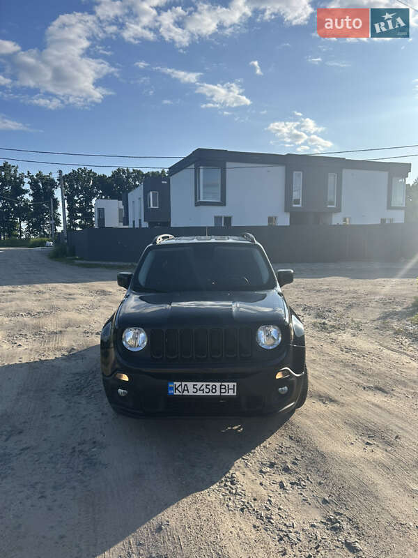 Внедорожник / Кроссовер Jeep Renegade 2016 в Киеве