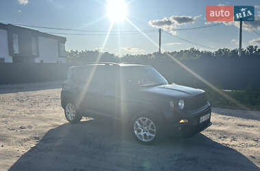Внедорожник / Кроссовер Jeep Renegade 2016 в 