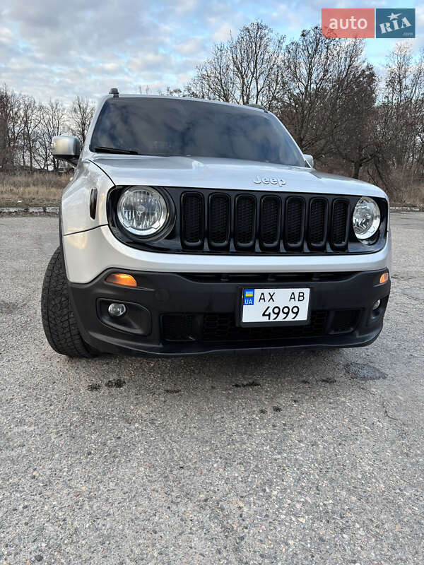 Внедорожник / Кроссовер Jeep Renegade 2015 в Харькове фото 2 Внедорожник / Кроссовер Jeep Renegade 2015 в Харькове