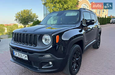 Внедорожник / Кроссовер Jeep Renegade 2016 в 