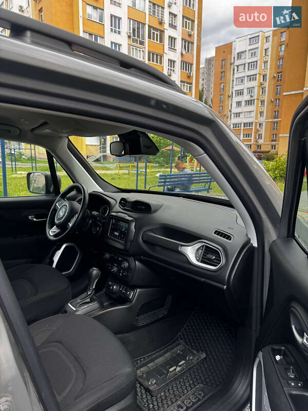 Внедорожник / Кроссовер Jeep Renegade 2019 в Харькове