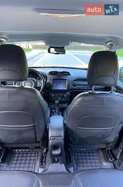 Внедорожник / Кроссовер Jeep Renegade 2018 в 