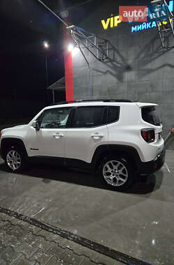Внедорожник / Кроссовер Jeep Renegade 2015 в 