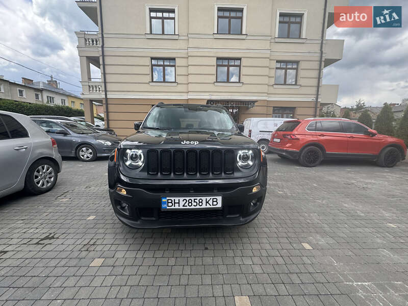 Позашляховик / Кросовер Jeep Renegade 2016 в Львові
